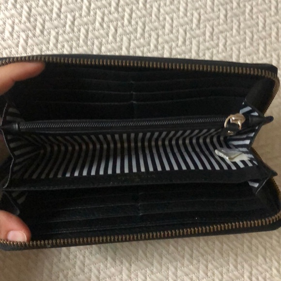 Kate Spade Wallet - Picture 3 of 6